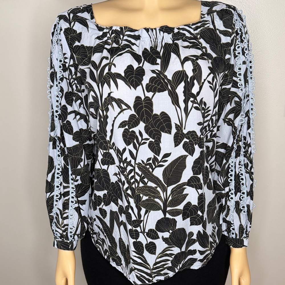 Ann Taylor Black and White Botanical Blouse - Picture 2 of 12